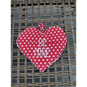 Sur la Table Valentine's Day pot holder/ wall decor